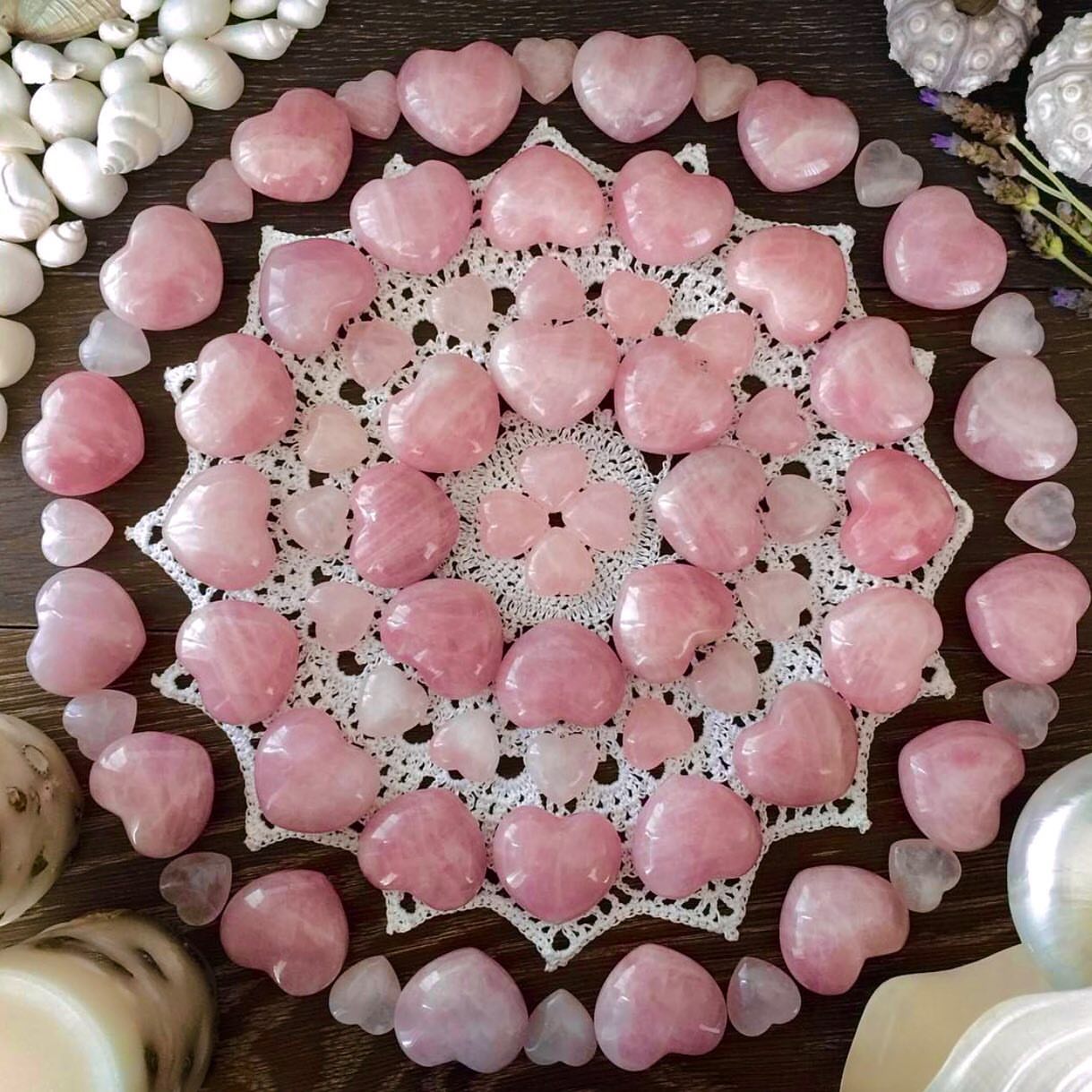 Natural Rose Quartz Heart Pink Crystal Stone Heart Shape Stone Crystal Natural Pink Heart Crystal Palm Stone