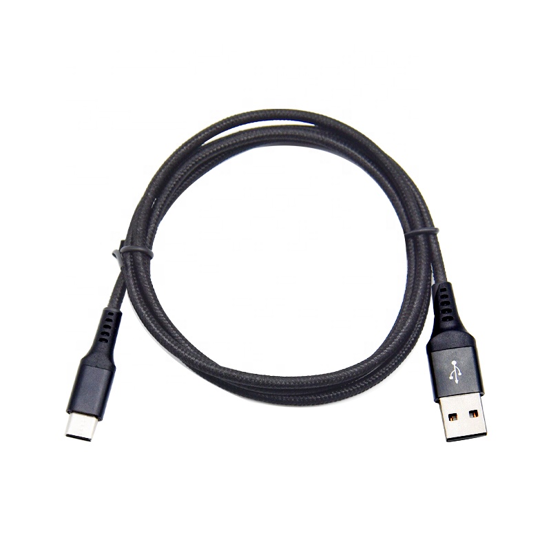 Кабель в алюминиевом корпусе с черной тканевой оплеткой с USB 2,0 на Type C для быстрой передачи данных 1 м 3 А
