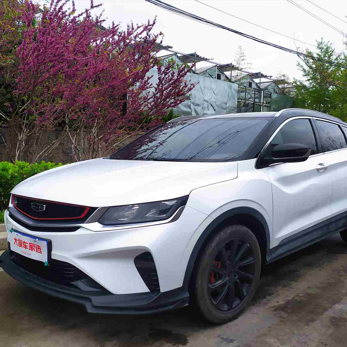 Китайский производитель, недорогие подержанные автомобили Geely Binyue с левым рулем для продажи подержанных автомобилей