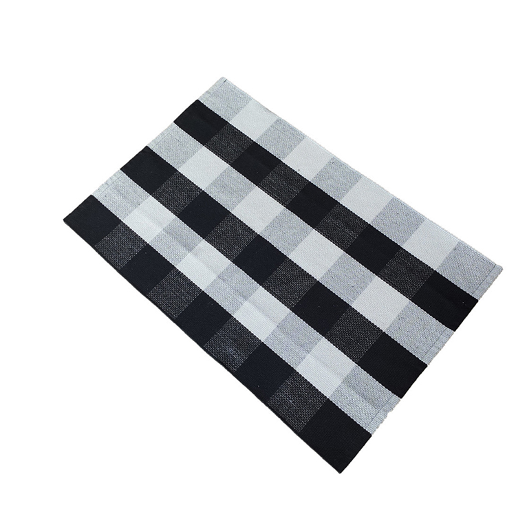 Quality And Quantity Assured Polyester Anti-Slip Woven Carpet