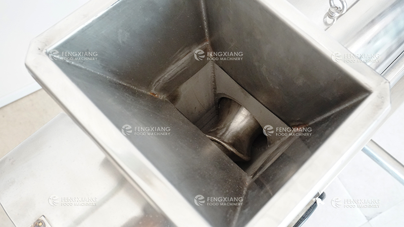 Industrial Spiral Crushed Juicer Stainless Steel Vegetable And Fruit Juice Making Machine