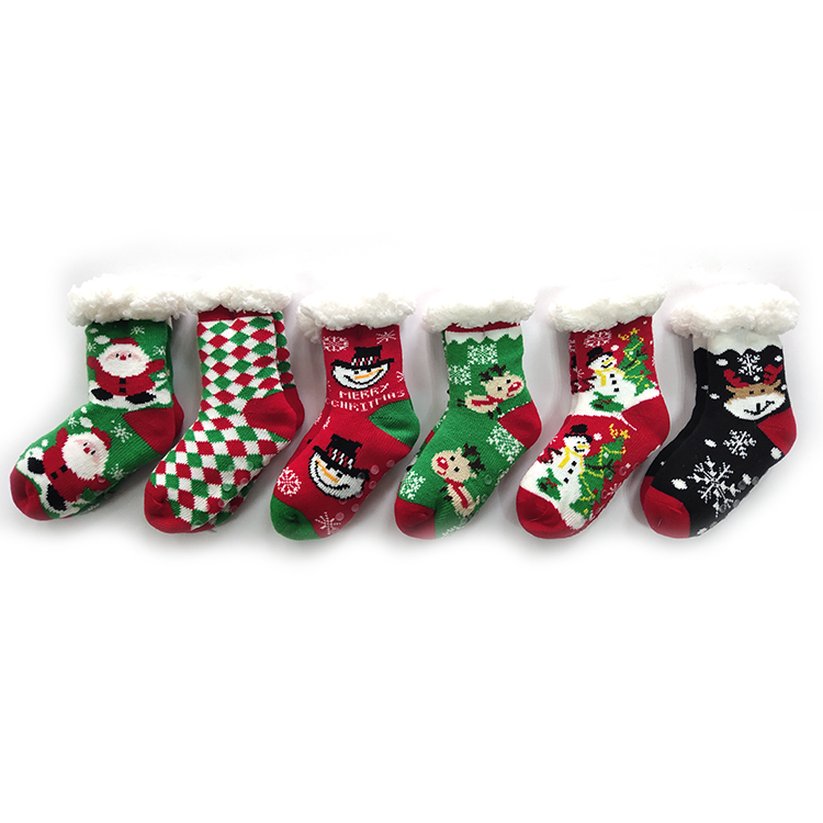 2020 New Fashion Lamb wool cartoon Christmas High Quality thicken middle tube socks