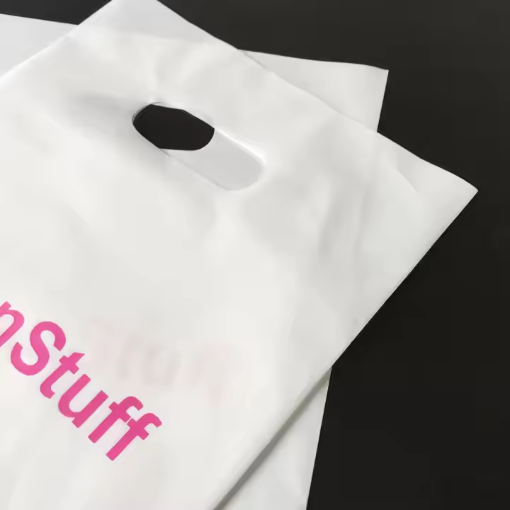 Plastic bags Wholesale Custom Shopping bags Personalized HDPE LDPE Merchandise Die Cut Plastic Shopping Bag With Handle