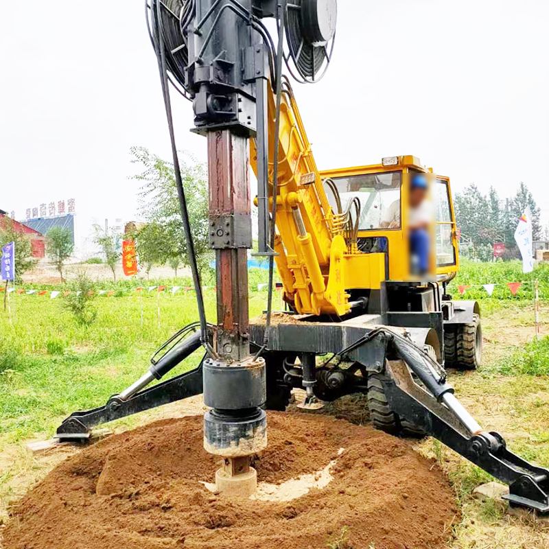 Rotary Drilling Rig YG-220, Chinese Crawler Hydraulic Water Well Rotary Drilling Rig with Spare Parts