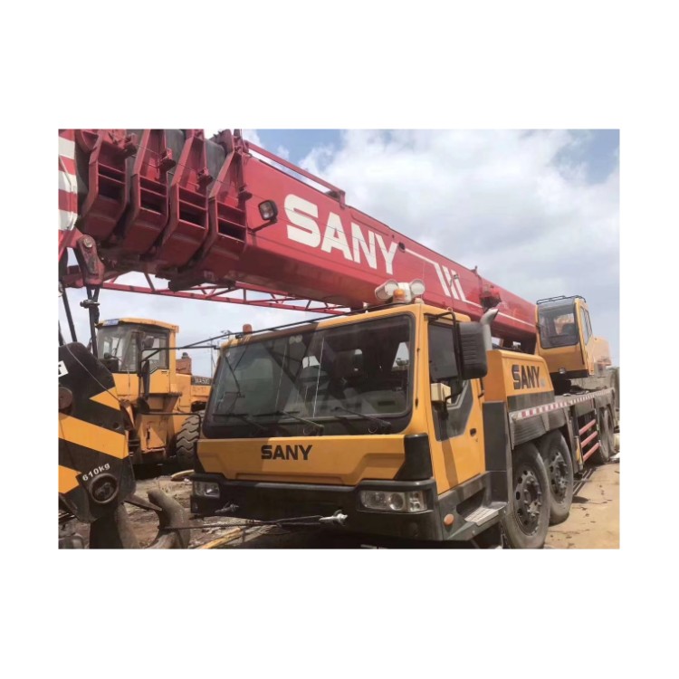 Тяжелая строительная техника используется sany STC 750 мобильный кран