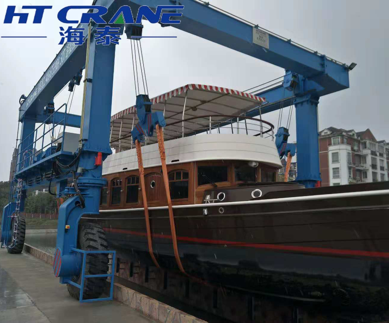 Shipyard Used Travel Lift 100~800T Boat Crane