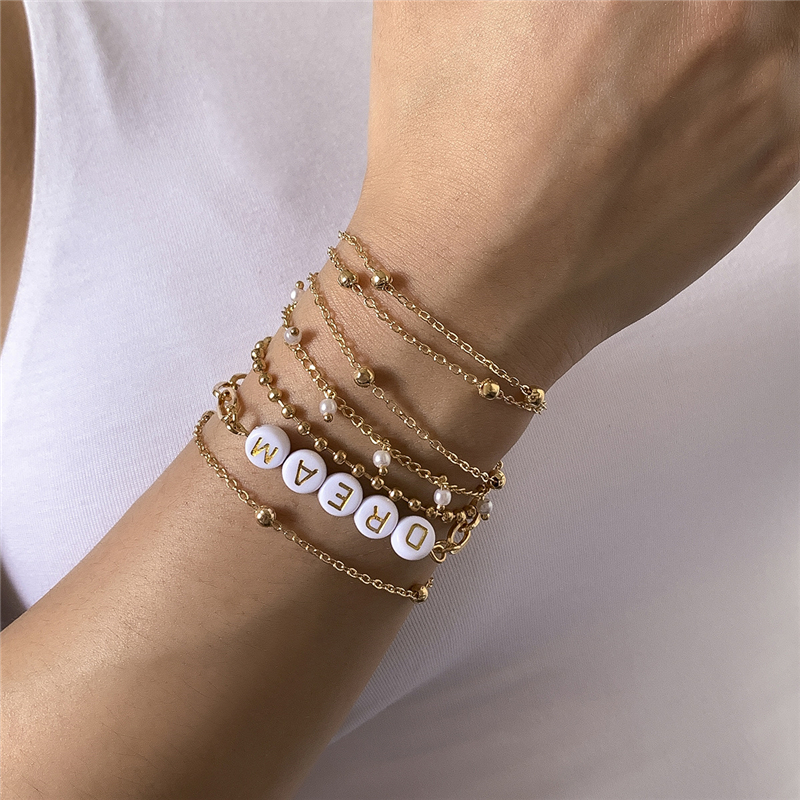 Wholesale Women Multi-layer Gold Plated Link Chain Bracelet Acrylic Letter Beads Bracelets
