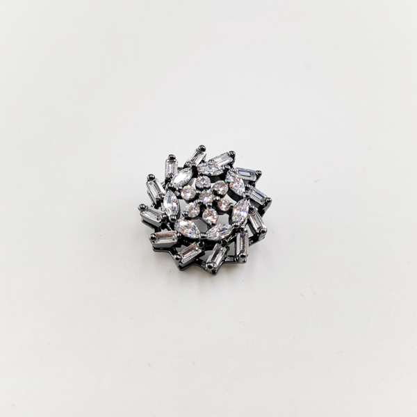 Elegant Sunflower Windmill Shape Sewing Embellishment for Handmade Craft Sew On Wedding Party Fashion Clothes Decoration