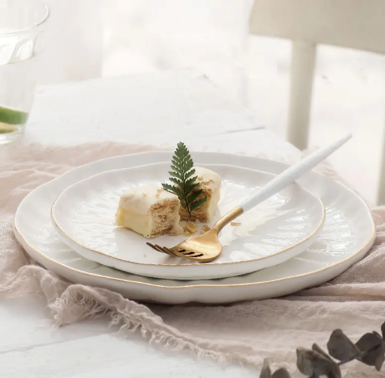 Porcelain Ceramic Plate Nordic Style Dinnerware Decor White Ceramic Wedding Plates Luxury Porcelain Plate With Golden Rim