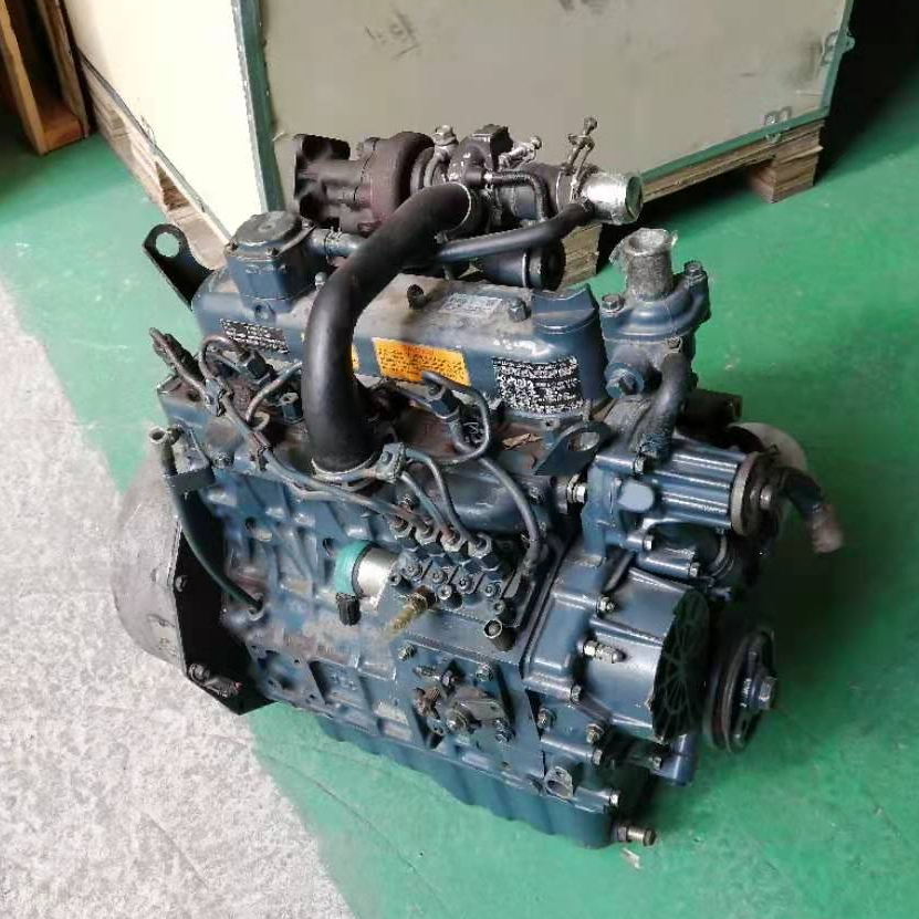 V2403 V2203 D1105 V2003 V3800 полный двигатель в сборе V2607 D902 D1703 V1305 V3300 оригинальный использованный V1505 дизельный двигатель в сборе
