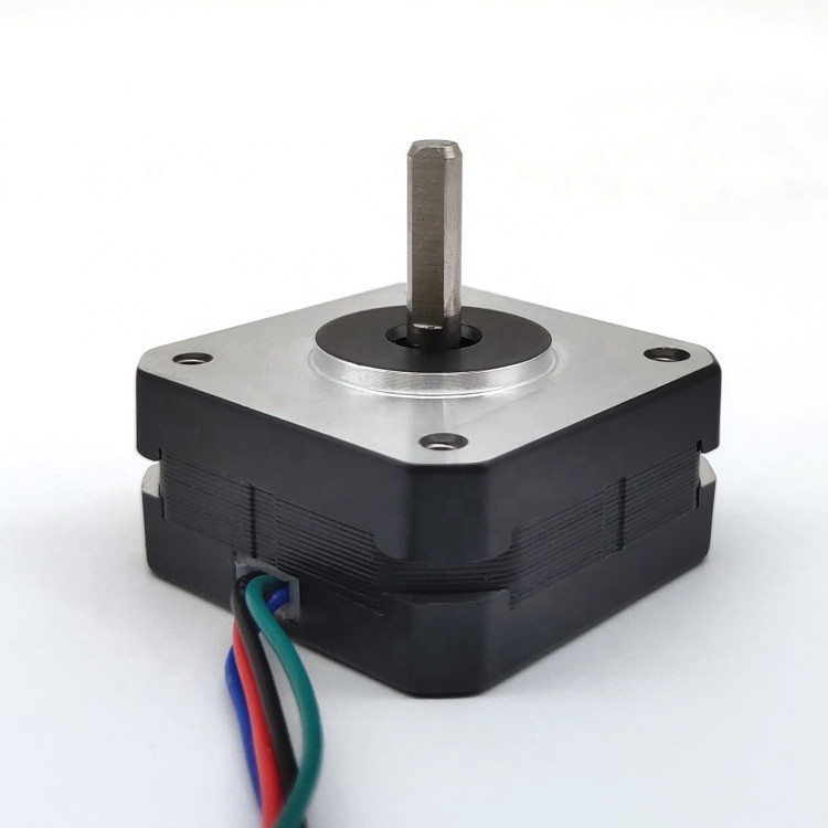 Шаговый двигатель длиной корпуса 1,8 градусов LDO Nema17 20 мм