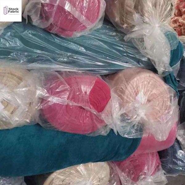 Comfortable soft stock lot 100% polyester coral fleece fabric for garment and hometextile