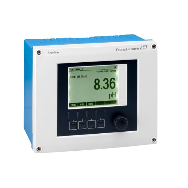Лидер продаж E + H Liquiline CM442-AAM2A2F010A + AK 1/железо добывающей промышленности 2-х канальный передатчик с хорошей ценой