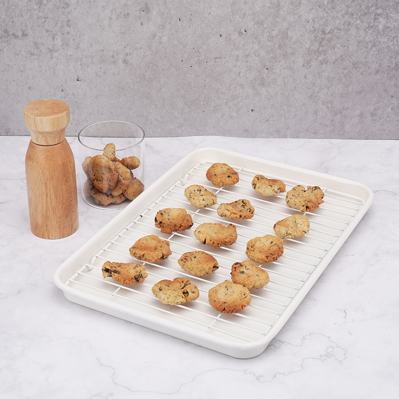 Starck 4 piece13 15 inch white color rectangular non stick baking sheets sets with cooling rack