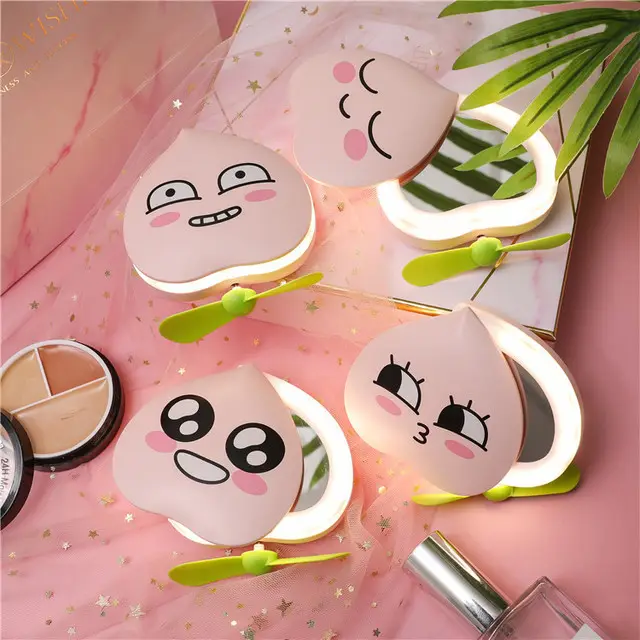2023 New Arrivals LED Lighted Makeup Mirror Peach Mini Portable Compact Mirror With Fan Vanity Mirror With Lights