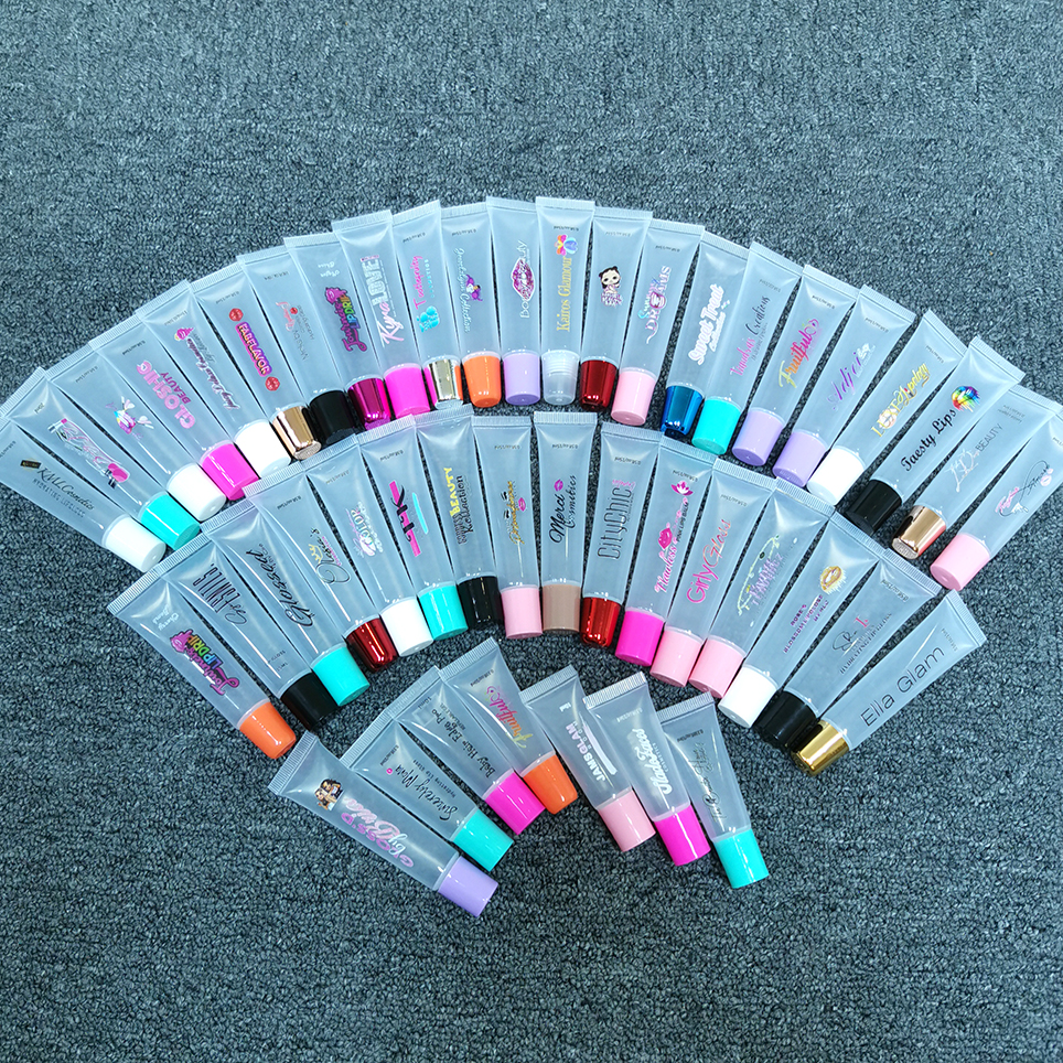 Empty 15Ml Plastic Clear Lip Balm Bottle Packaging 15 ML Lipgloss Squeeze Tube for Lip Gloss with gold silver top cap