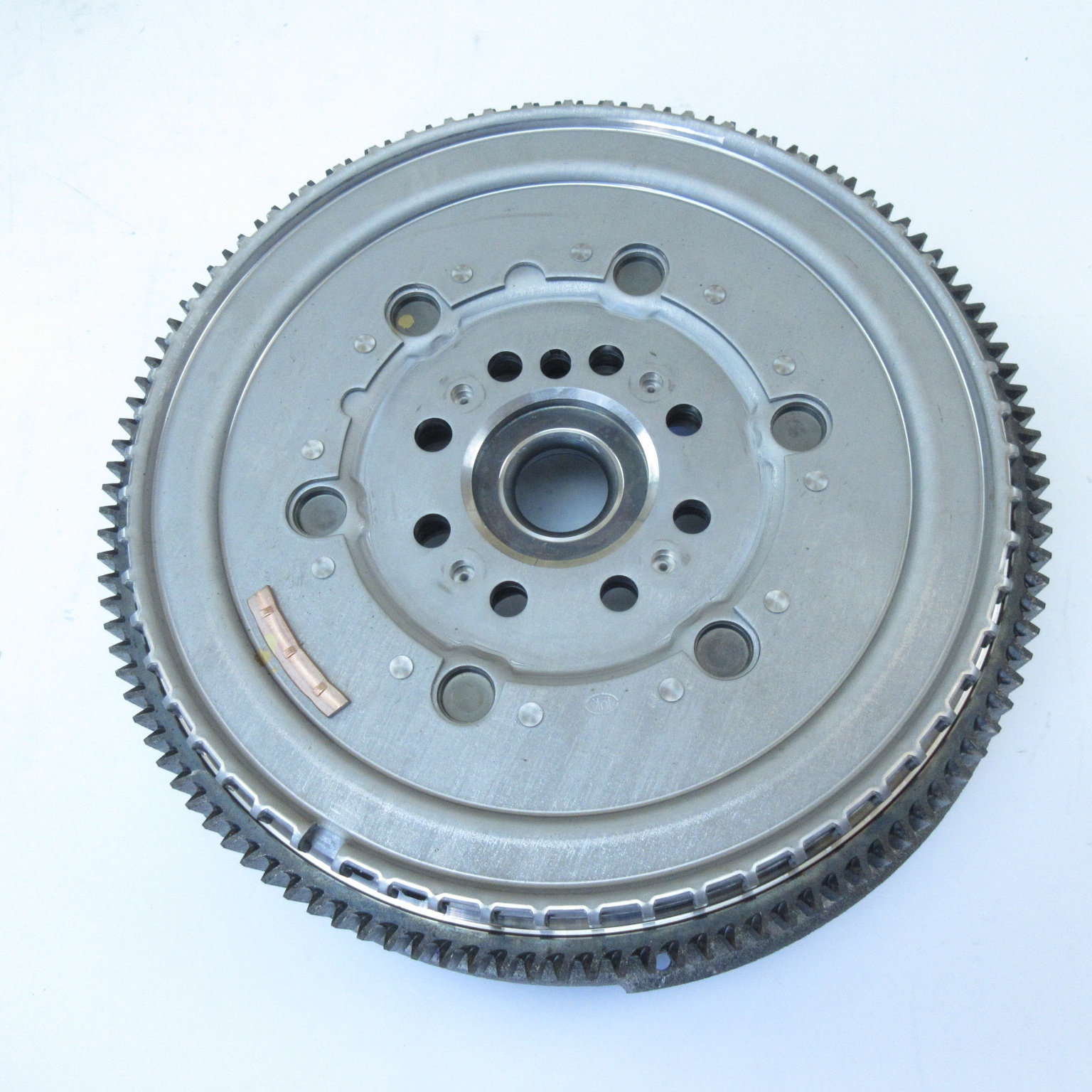 Подлинный маховик ошибок 4150628100 для Ford Transit V348 2.2L BK31 6477 BB