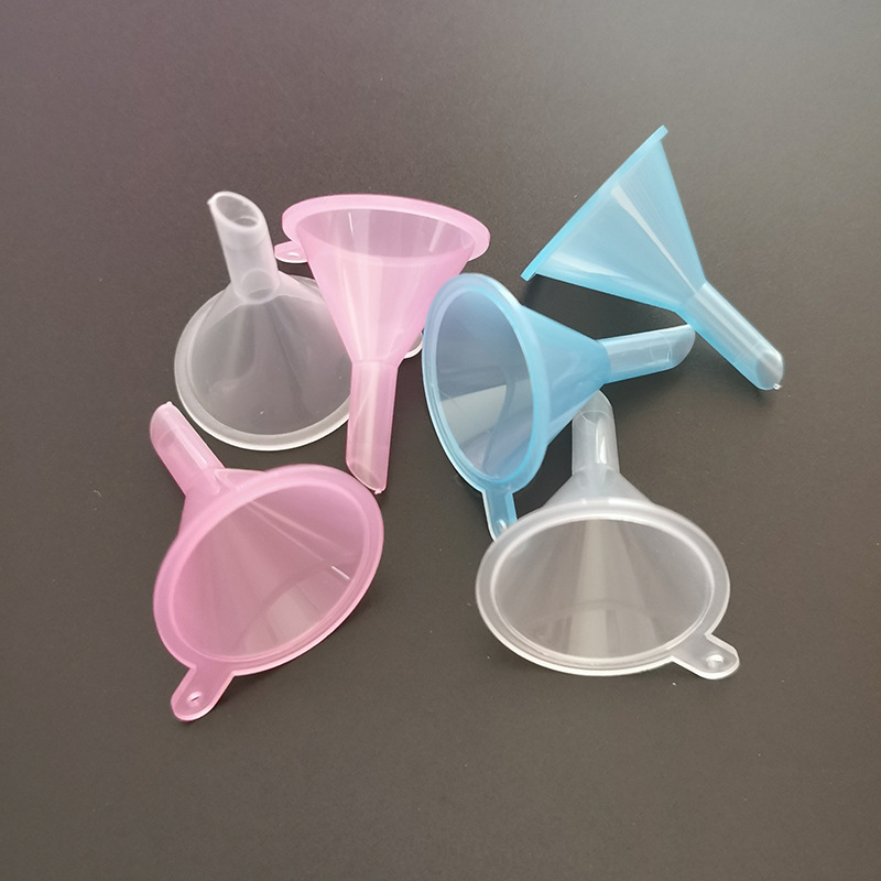 Ready to Ship Small Plastic Funnel, Clear Plastic Mini Funnels for Science Lab Bottle Filling Liquid, Essential Oils