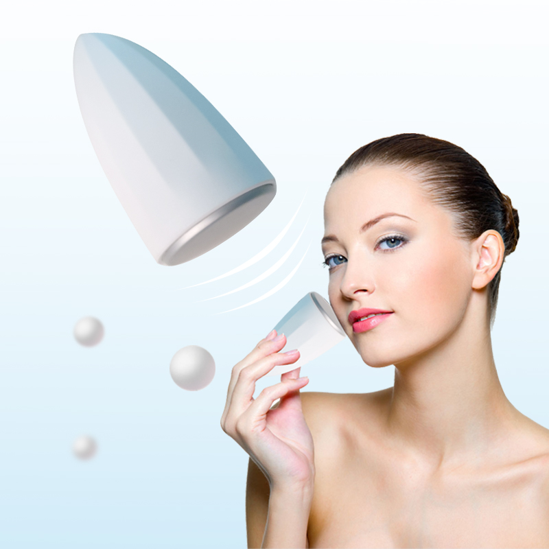 2021Summer Hotsale Pore Shrinking Skin Tightening Ice Globes Massager