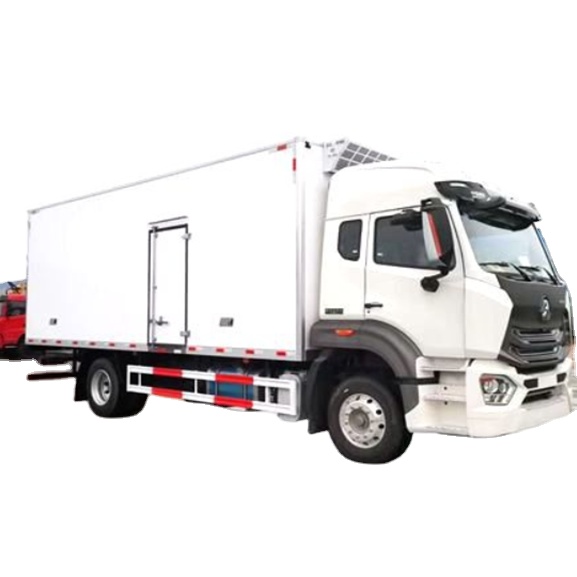 Грузовик-холодильник SINOTRUK HOHAN N7G 4X2, 6,8 м