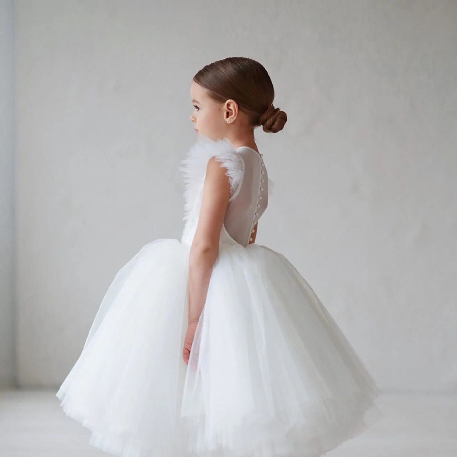 Роскошное детское свадебное платье в испанском стиле, дешевая праздничная одежда, юбка принцессы, платья для девочек с цветами для свадьбы, белые