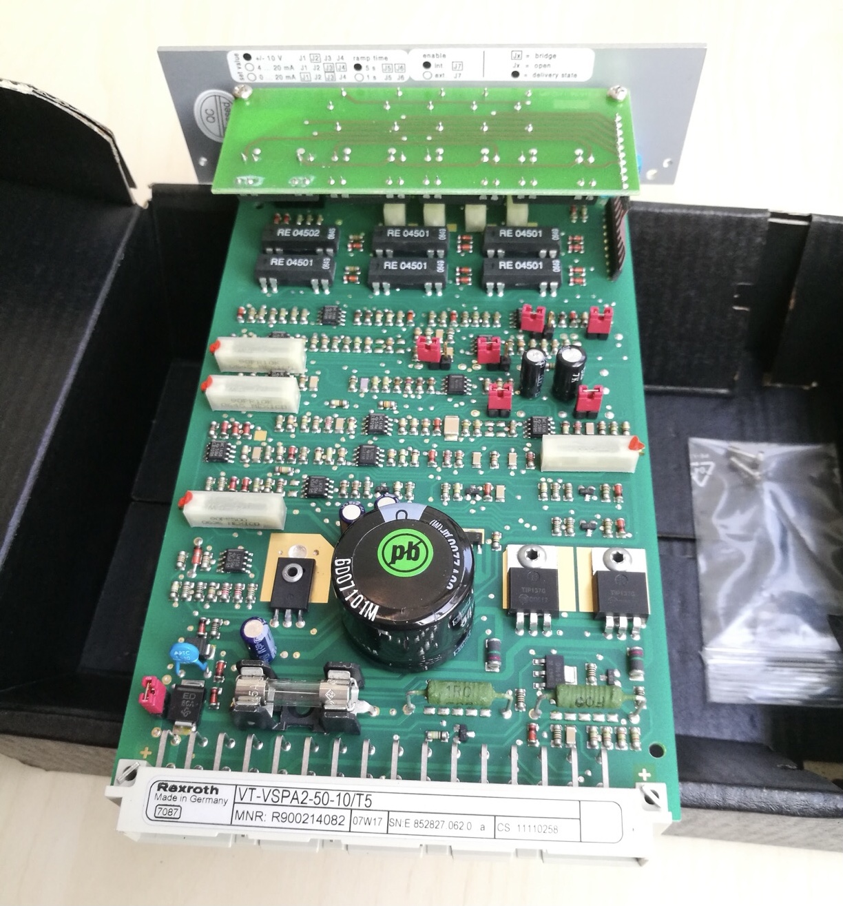 Лучшие продажи Rexroth усилитель R900214082 VT-VSPA2-50-1X/T5