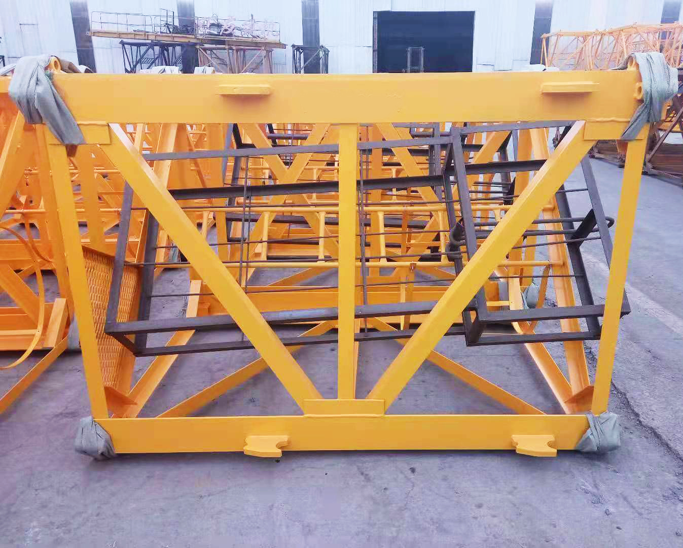 Башенный кран QTZ125(TC6018) от китайского производителя Ce, грузоподъемностью 10 тонн