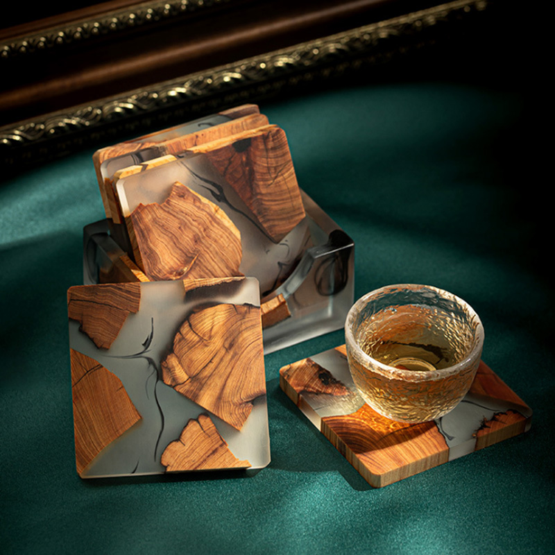 Customize Square Round Design Drink Cup Crystal Epoxy Pine Tea Cup coaster resin and wood With Holder Set