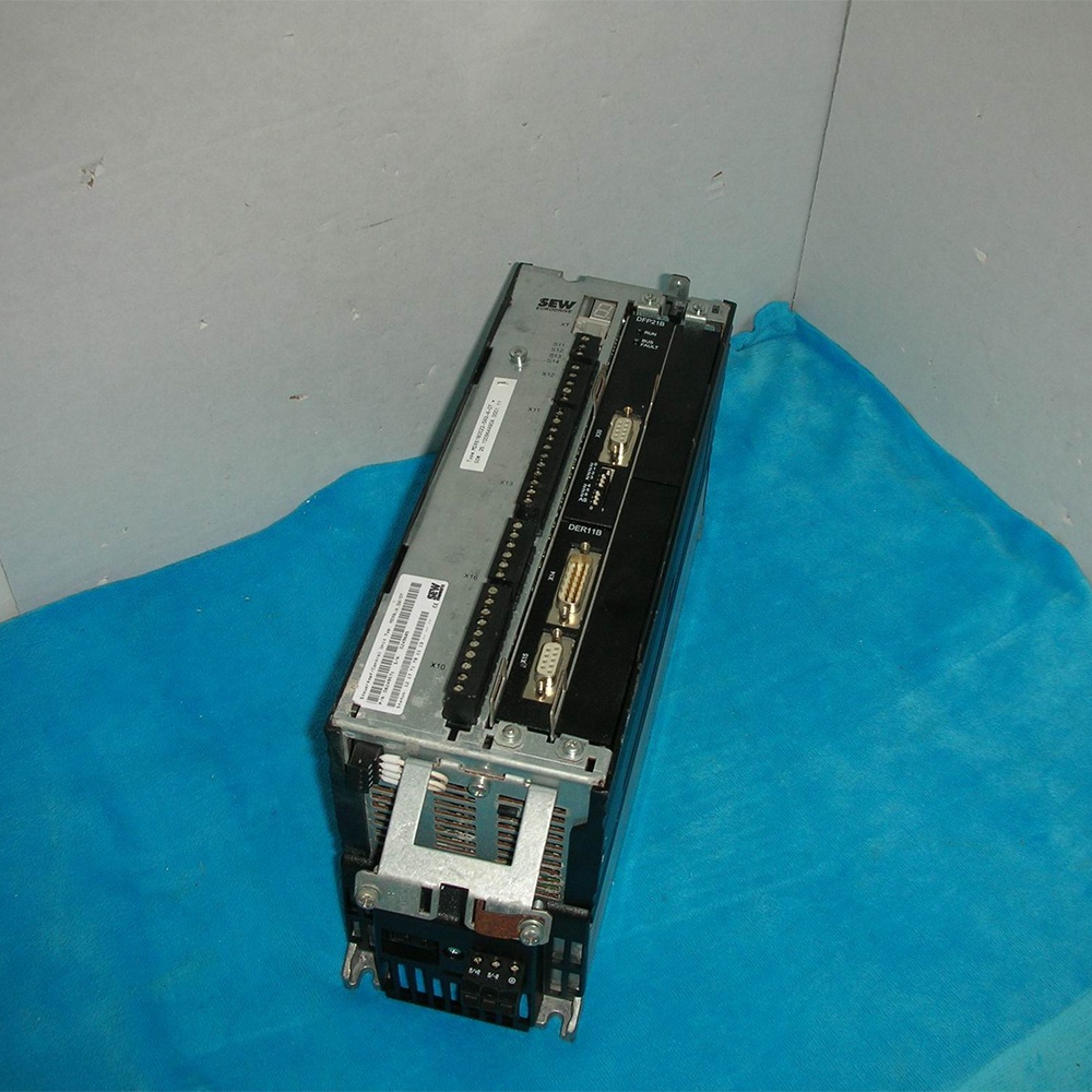 Инвертор MDX61B0022-5A3-4-0T