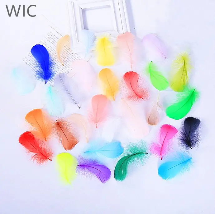 Wholesale 8-12cm Dyed Colorful Small Goose Fluffy Feathers for DIY Craft