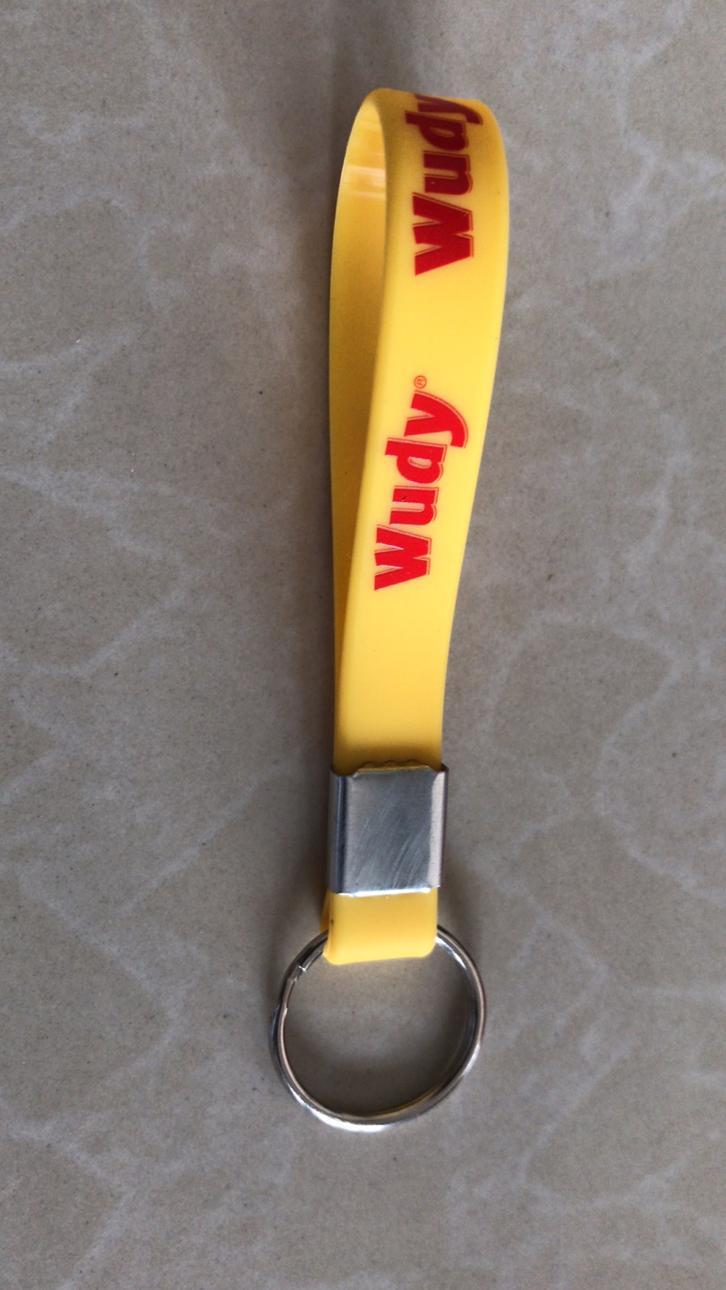 Wholesale Rubber Keychain Wristband Silicone bands Bracelet Key Ring Silica gel Custom Printed Silicone lanyard
