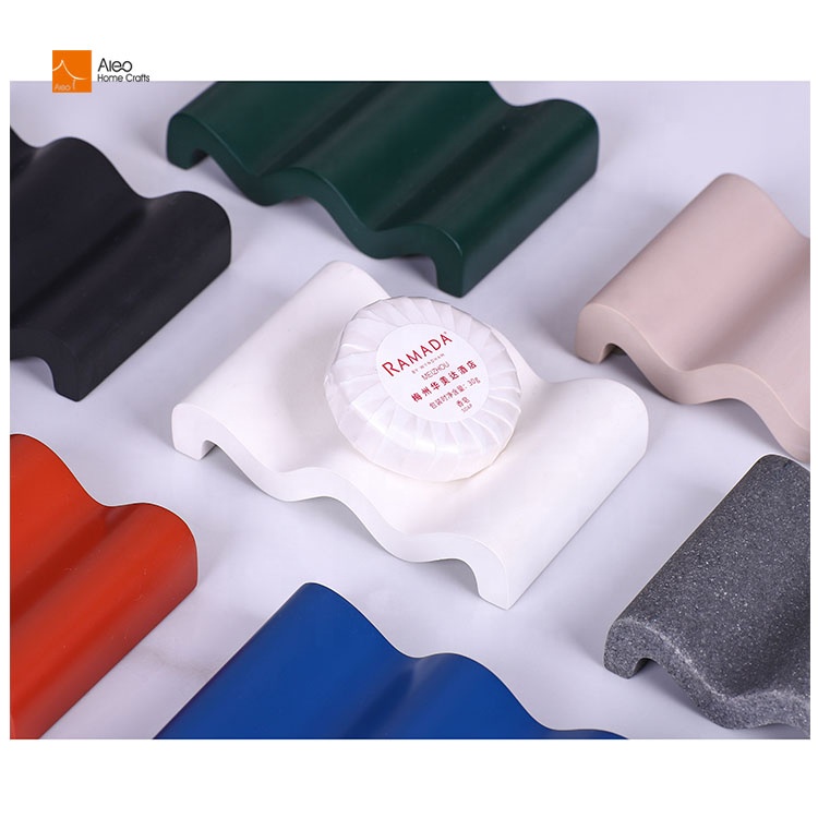 Wholesale Custom Factory Made Hotel Amenities Wave Design Soap Dispenser in White Gray Black Resin Soap Dish