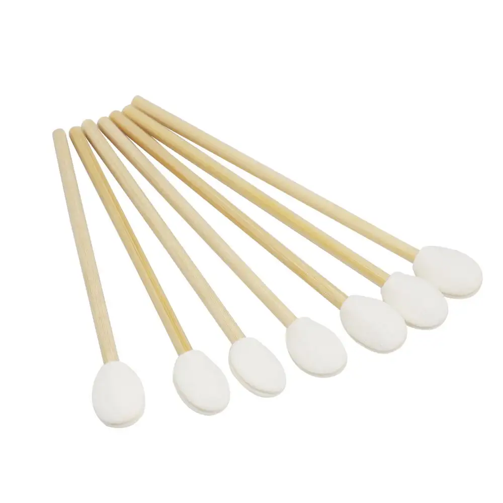 Eco friendly makeup eyeshadow applicator with bamboo stick Bamboo Cosmetic Applicators