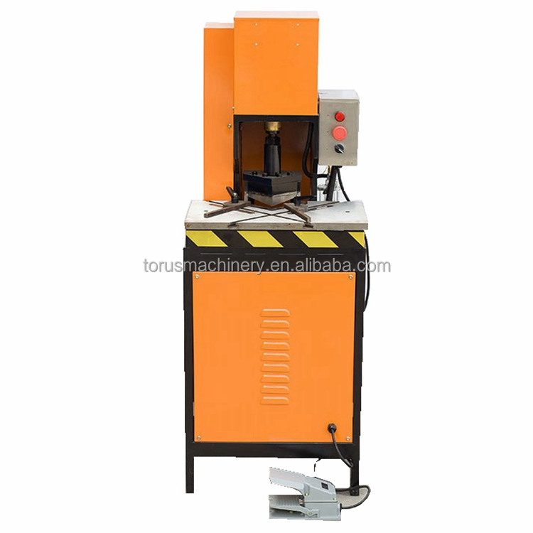 Industry Lathe Cutting adjusr angle Hydraulic cut shear metal angle Corner Notching Machine
