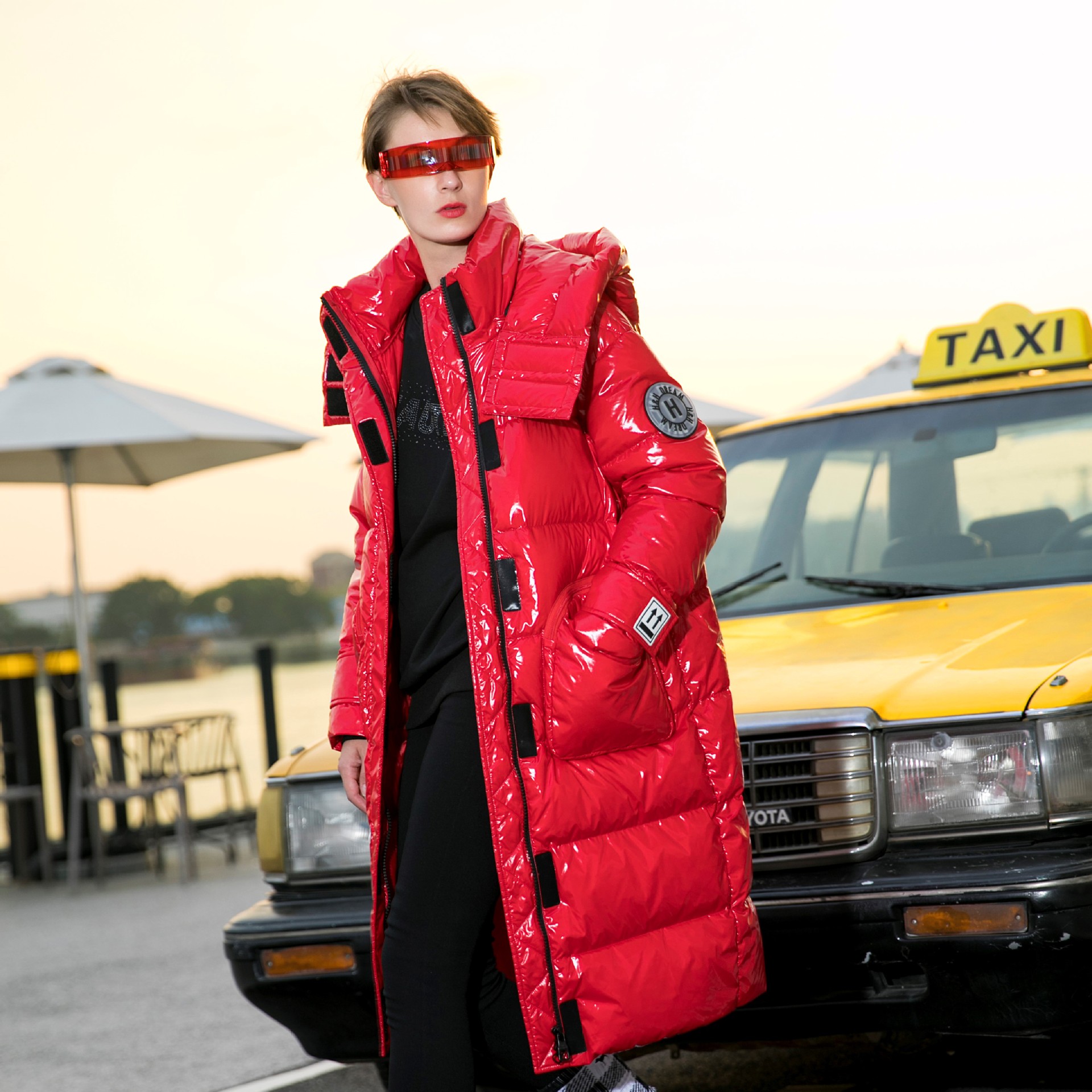 Warm Long Wash Free Mid Length Over The Knee Fashion Style Warm Bubble Jacket Shiny Hooded Puffer Jacket