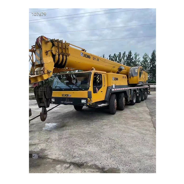 Used Multifunctional 100 Tons QY100K Telescopic Boom Tractor Truck Crane XCMG for Sale Max Moment