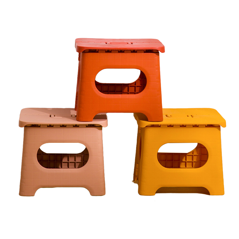 Handle Foldable PP Material Step Stool Convenient Home Train Fishing Bathroom Outdoor Portable Non-slip Folding Stool