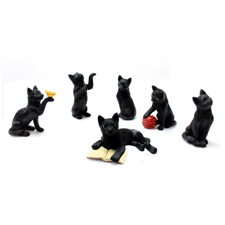 6 Pieces Garden Animal Cat Accessories Miniature Cat Set with Squirrel & Mushrooms Fairy Garden Supplies
