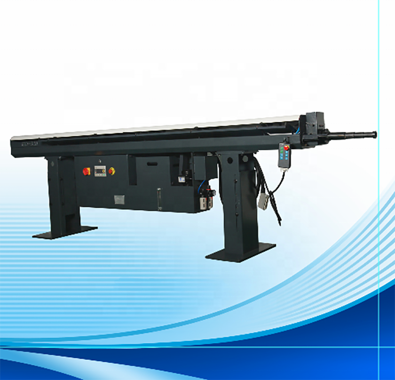 Прочный токарный станок с ЧПУ с автофидером Fedek GD320