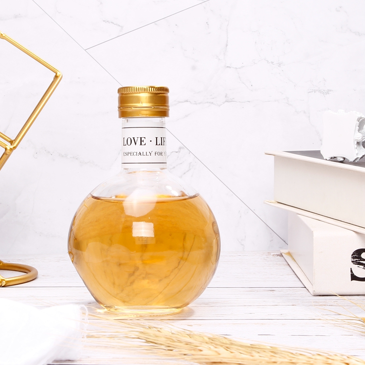 New Shape 150ml Round Glass Bottle With Sealing Crew Lid For Juice /Wine