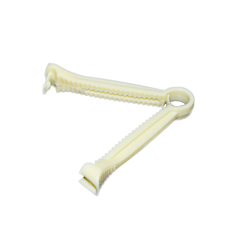 Different Colors Disposable Healthy Umbilical Cord Clamp For New Born