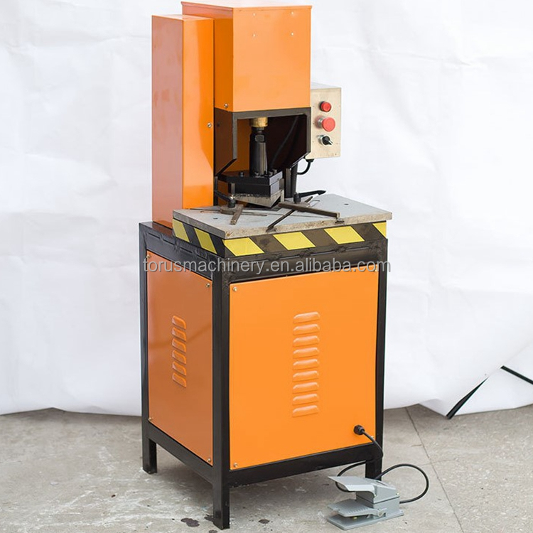 Hydraulic right angle shear angle cutter corner notching machine
