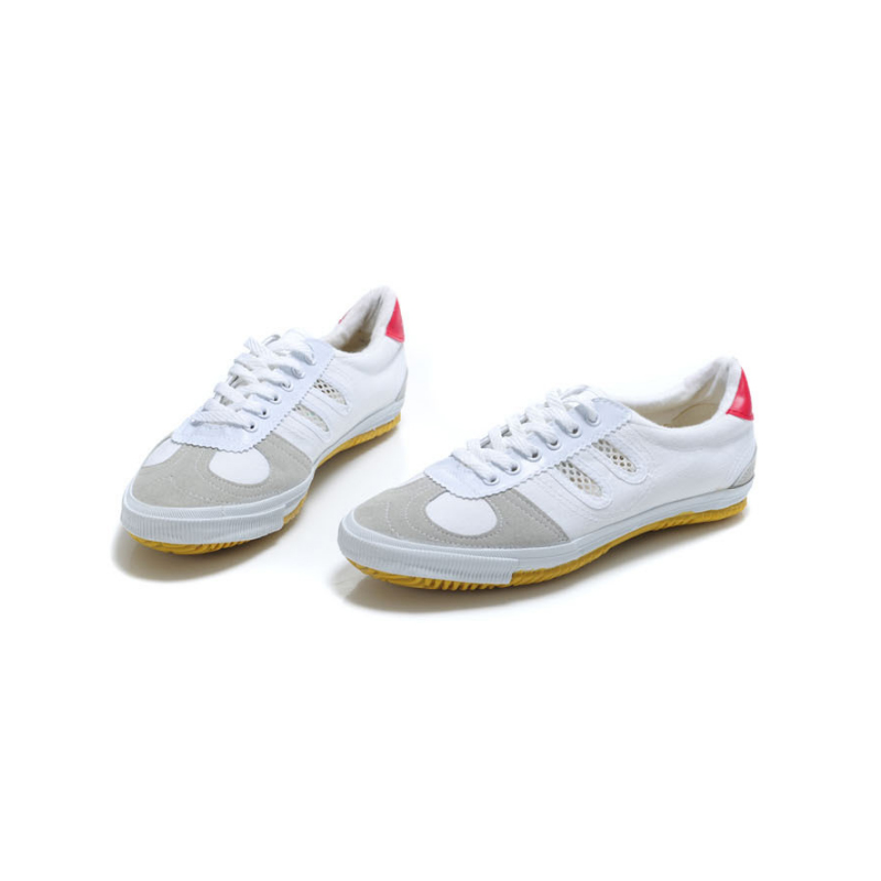 2021 comfortable outdoor indoor high cut safe breathable rubber antislip unisex soccer football volleyball shoes for man