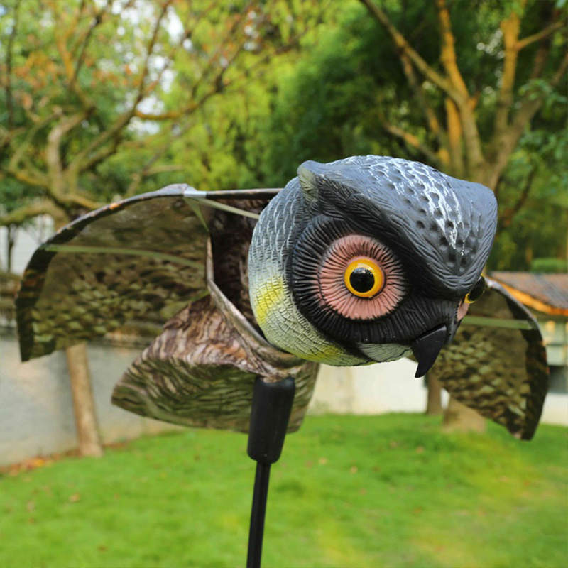 New Design Outdoor Garden Waterproof Hunting Bird Owl Decoy with Rotating Head