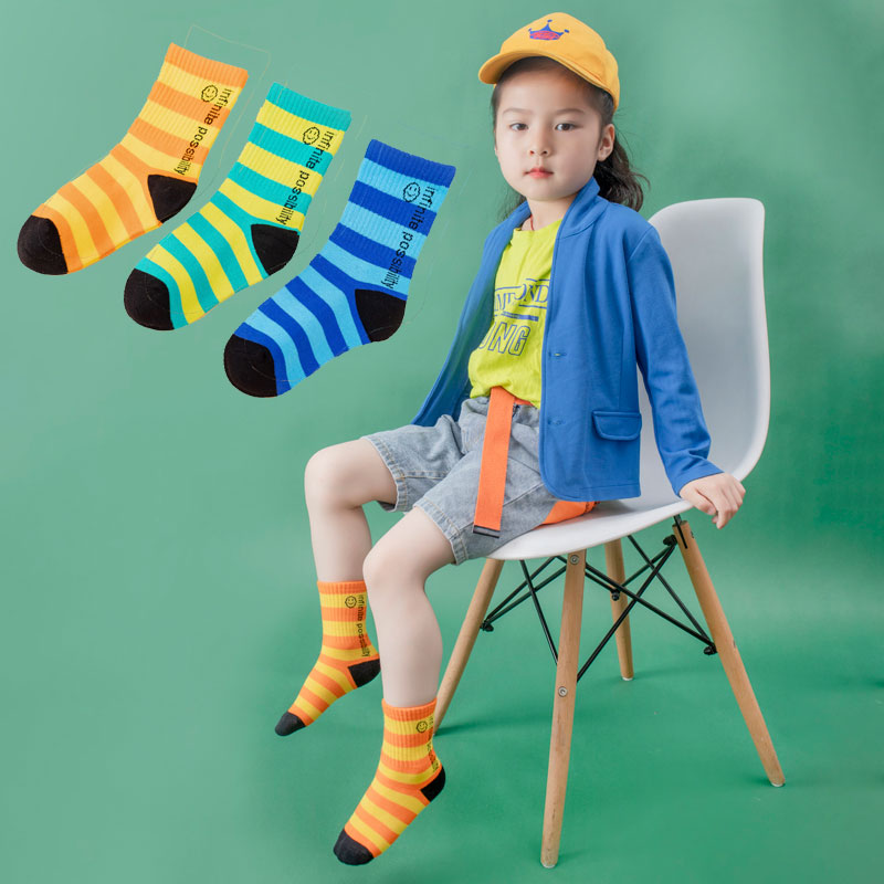Kids Smiley Face Socks New children popular style cute fall and winter style baby socks breathable pure cotton baby stripe socks