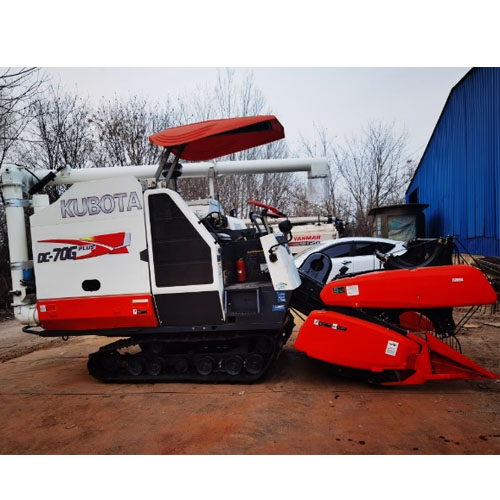 Б/у комбайн kubota 4LZ DC70PLUS