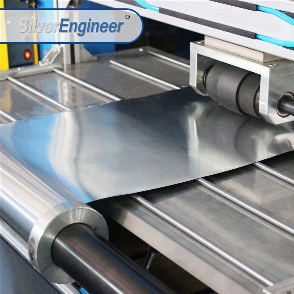 China cheap and efficient disposable aluminum foil food container making machine