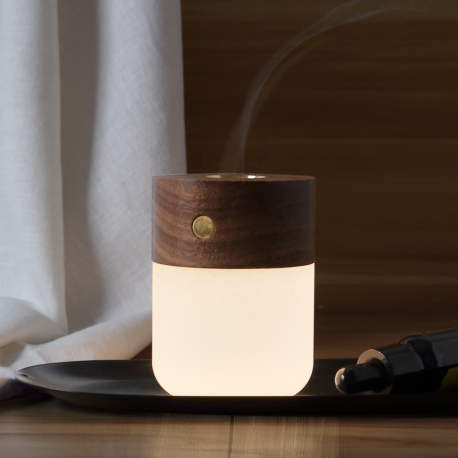 GOOD RechargeableTouch Switch Three Dimming LED Night Light Lamp with Aromatherapy Heating Mode