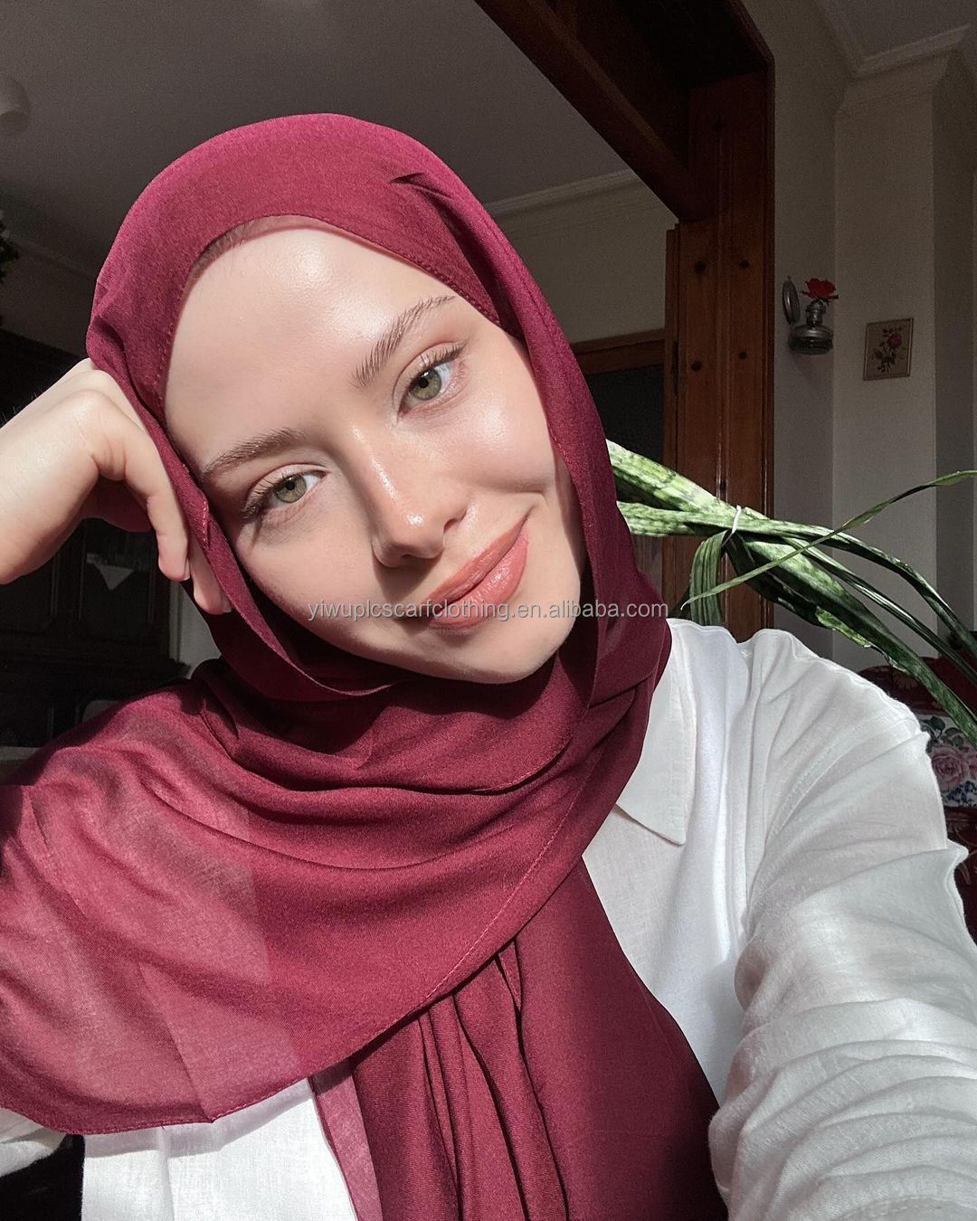 Hot Sale 100% Viscose Voile Scarfs Soft Double Stitch Ethnic Bandanas Popular Modal Hijabs for Muslims
