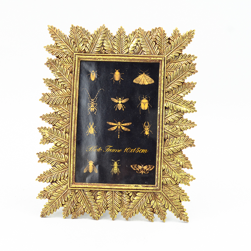 Sell Well New Type Gold Photo Frame Polyresin Best Quality Large Photo Picture Frame